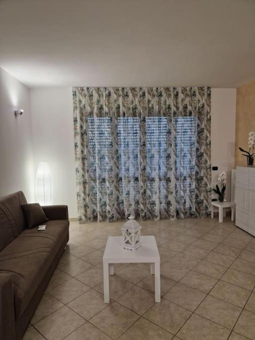 Villa Caldari Flowers Apartment מראה חיצוני תמונה
