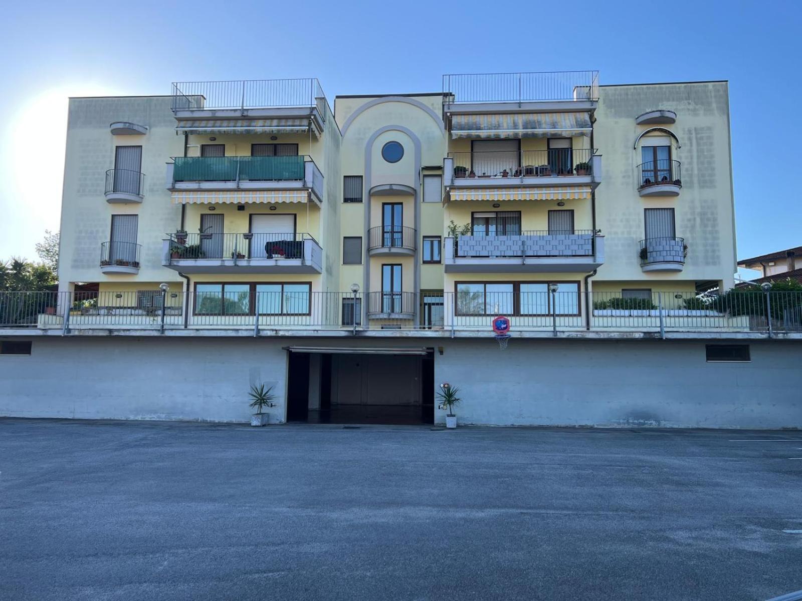 Villa Caldari Flowers Apartment מראה חיצוני תמונה